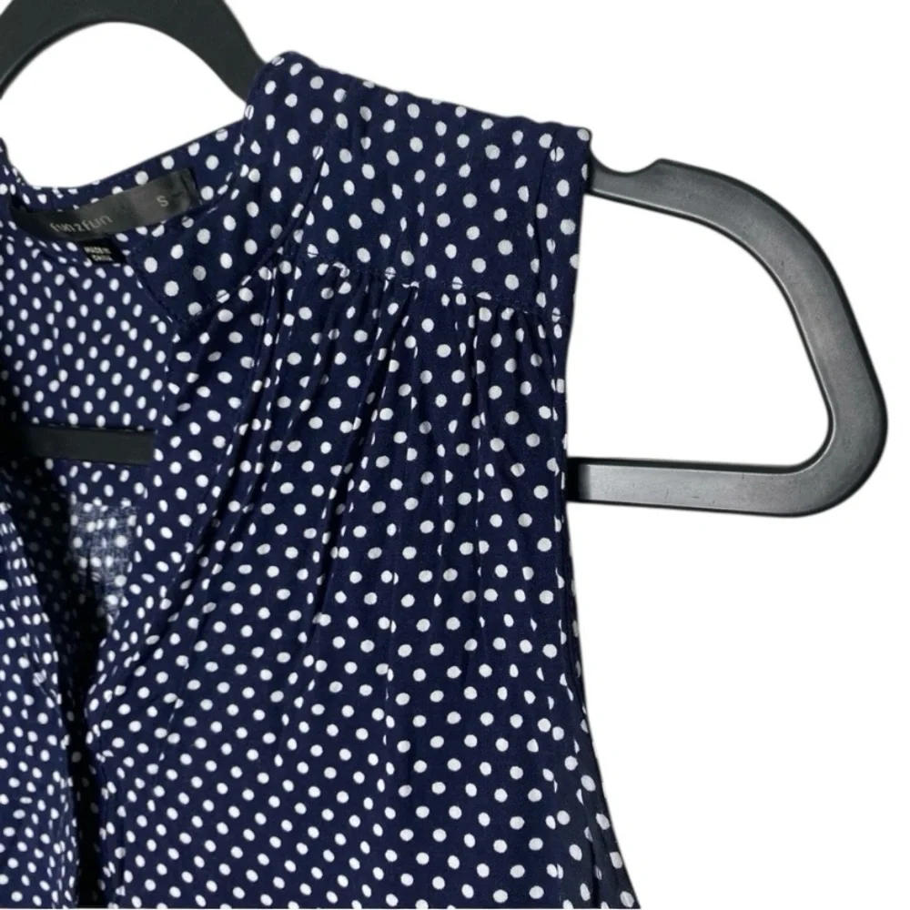 Fun2Fun Navy Polka Dot Blouse Small Sleeveless Rayon Retro Classic Top - Picture 5 of 8